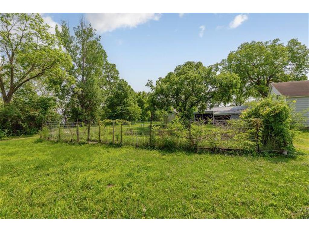 1320 Lyndale Avenue N Faribault MN 55021 6734429 image10