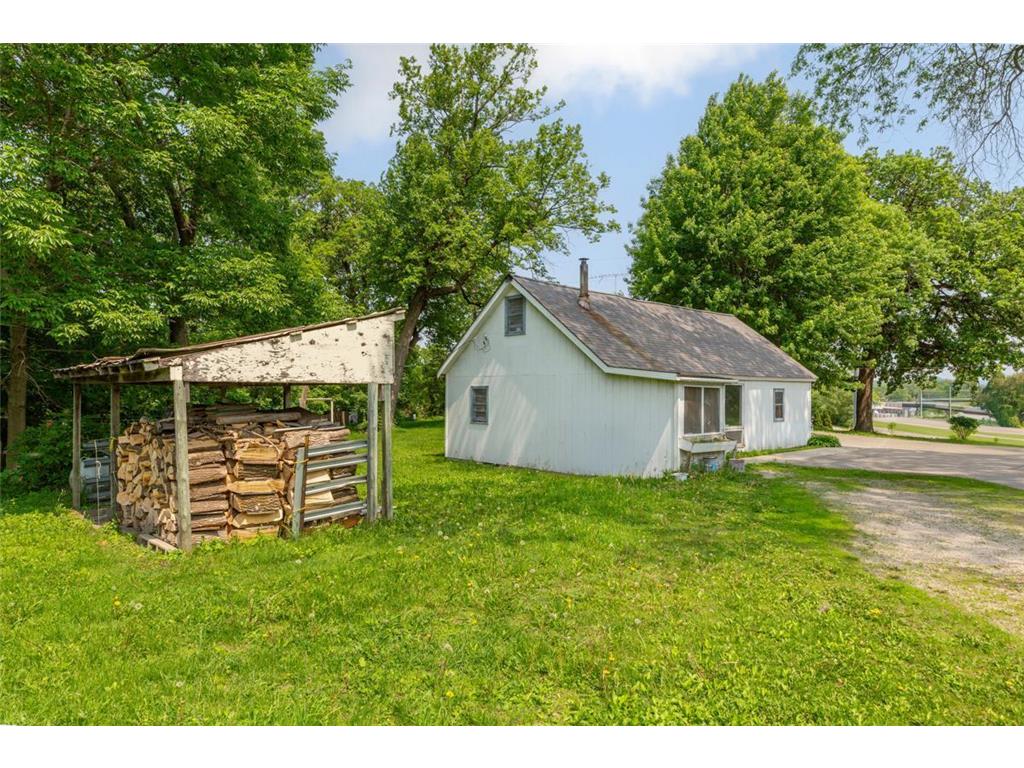 1320 Lyndale Avenue N Faribault MN 55021 6734429 image19