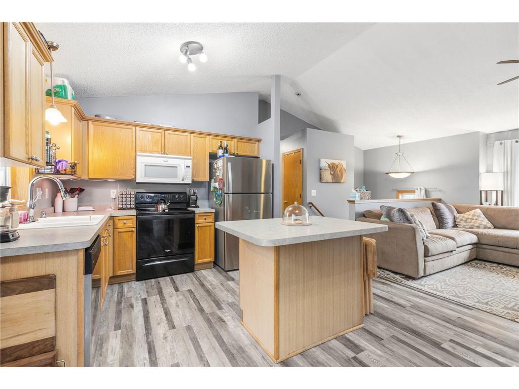 1320 Marjorie Hammond WI 54015 7077433 image12