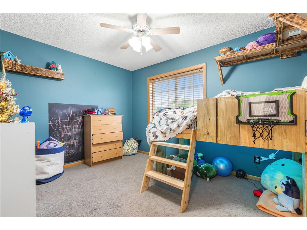 1320 Marjorie Hammond WI 54015 7077433 image16