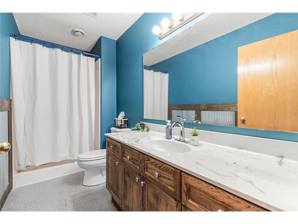 1320 Marjorie Hammond WI 54015 7077433 image20