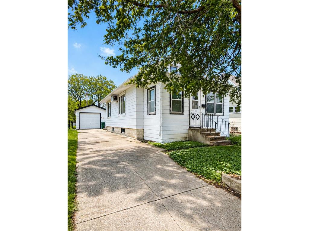 1320 N North Avenue Fairmont MN 56031 7063396 image1