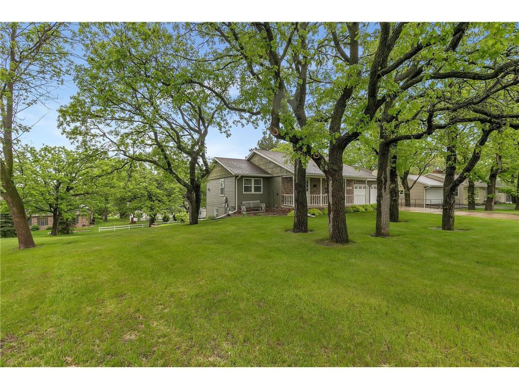 1320 Ridgeway Drive Alexandria MN 56308 6537913 image1