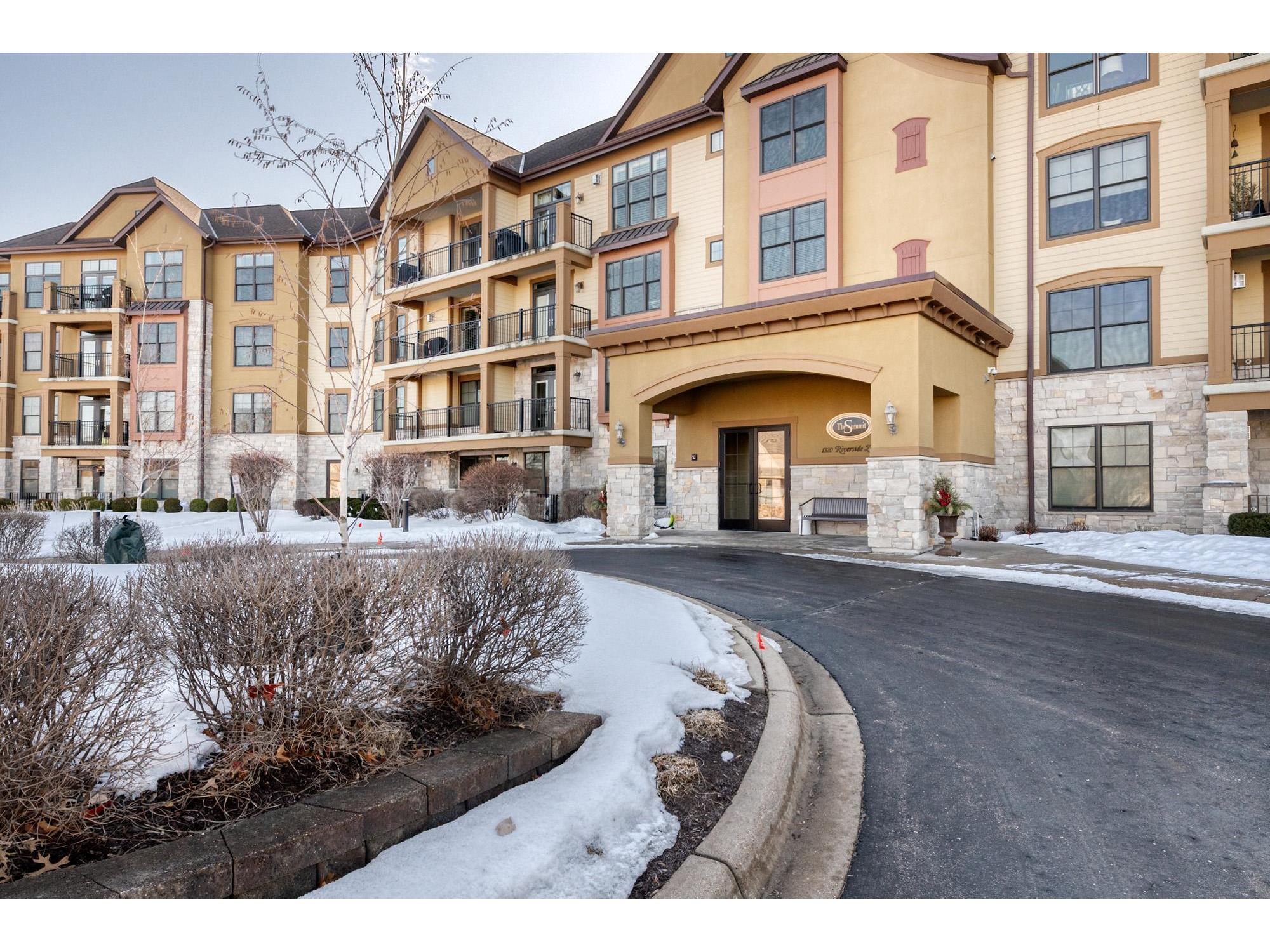 1320 Riverside Lane 300, Mendota Heights, MN, 55118 MLS 6165068