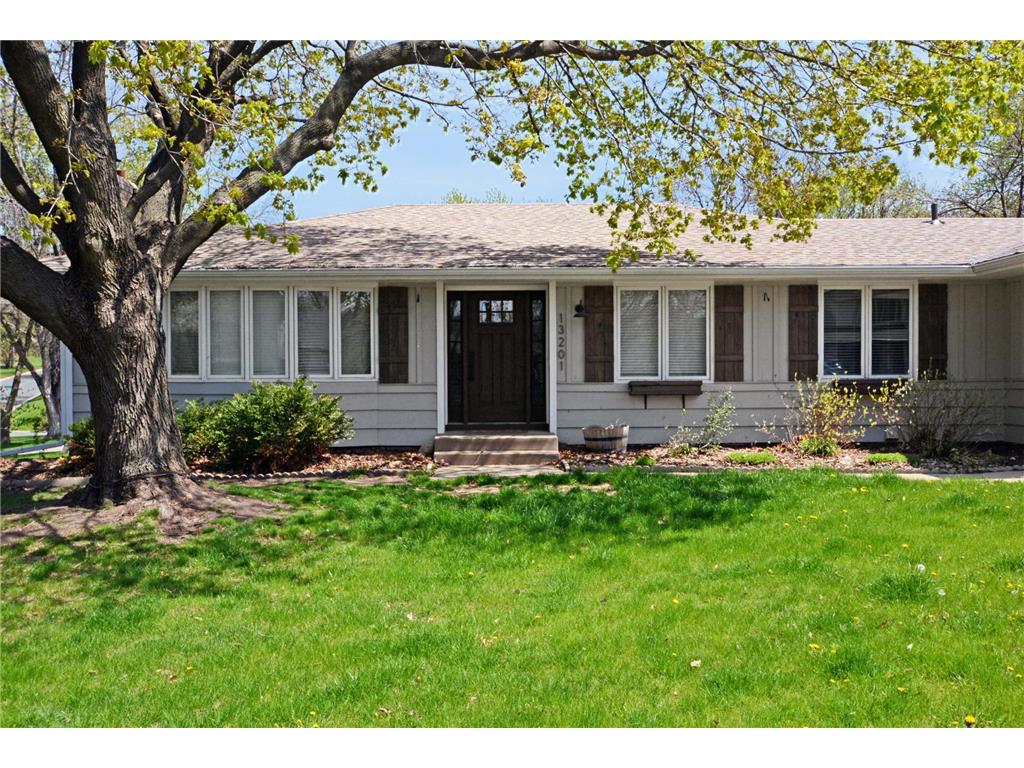 13201 Walnut Drive Burnsville MN 55337 7073145 image1