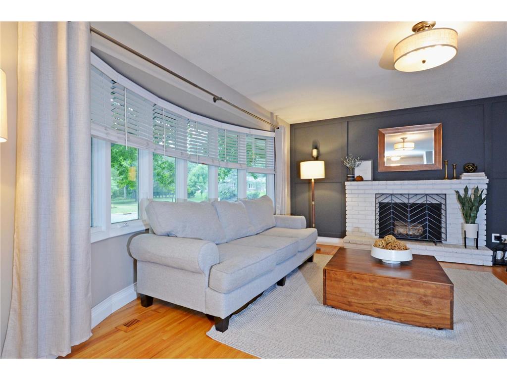 13201 Walnut Drive Burnsville MN 55337 7073145 image10