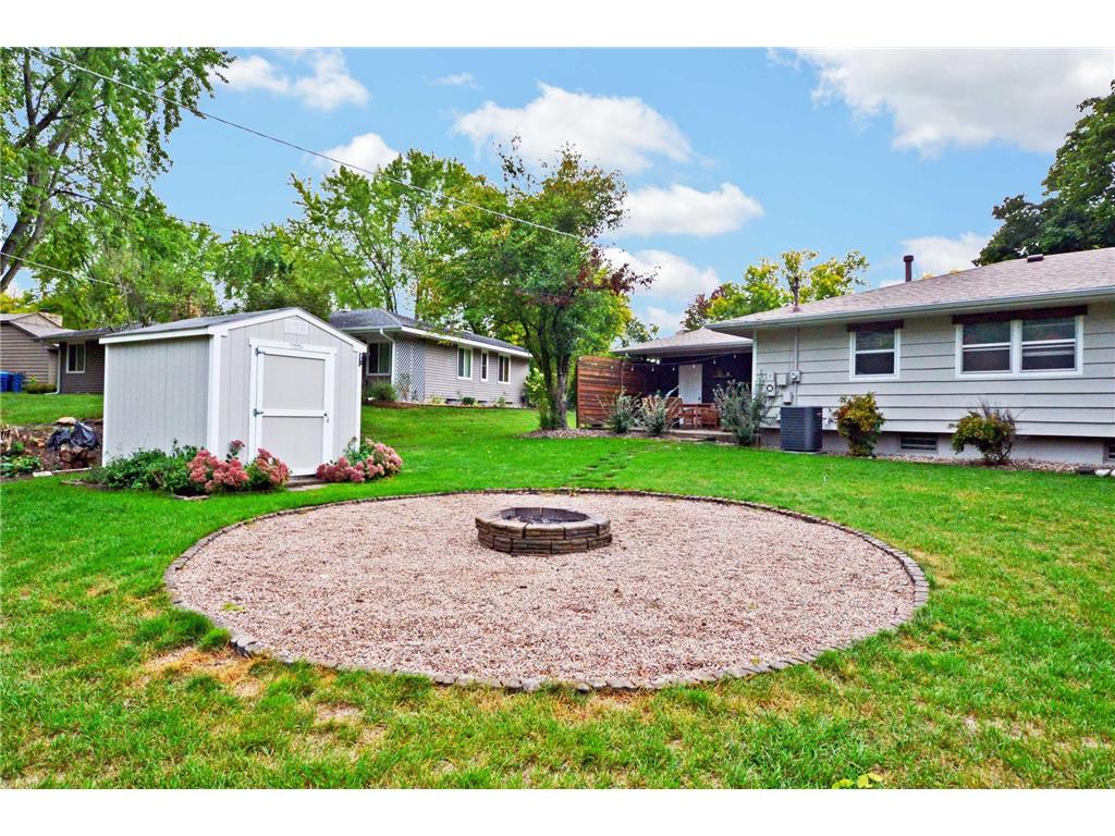 13201 Walnut Drive Burnsville MN 55337 7073145 image32