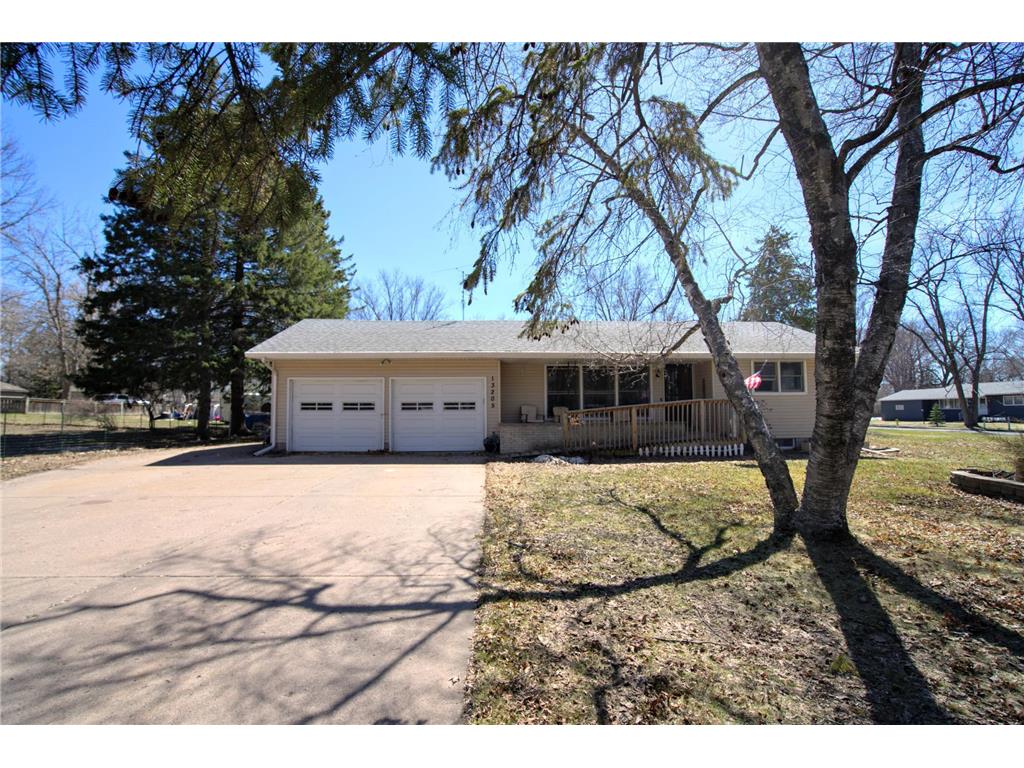13205 Sylvan Avenue Lindstrom MN 55045 6354715 image1