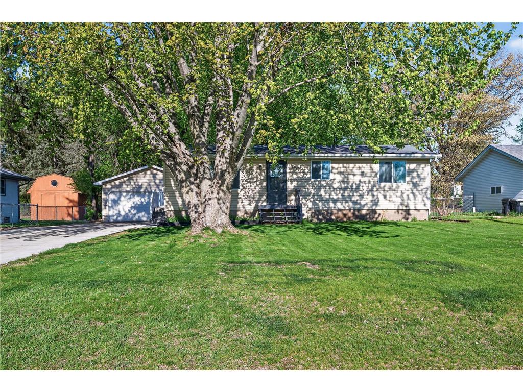 13208 Crooked Lake Boulevard NW Coon Rapids MN 55448 7064953 image1