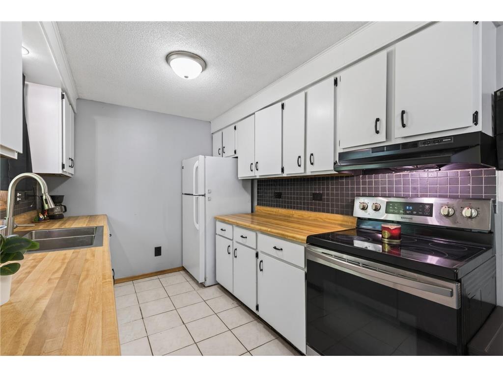 13208 Crooked Lake Boulevard NW Coon Rapids MN 55448 7064953 image4