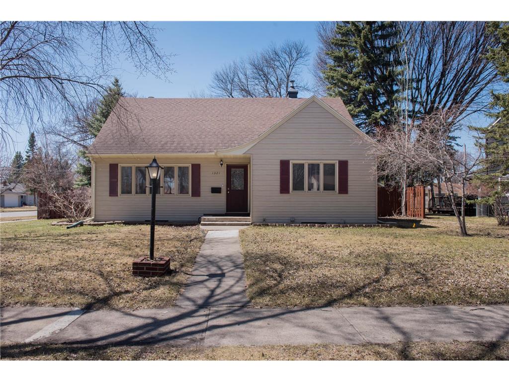 1321 15th Street S Moorhead MN 56560 6365521 image1