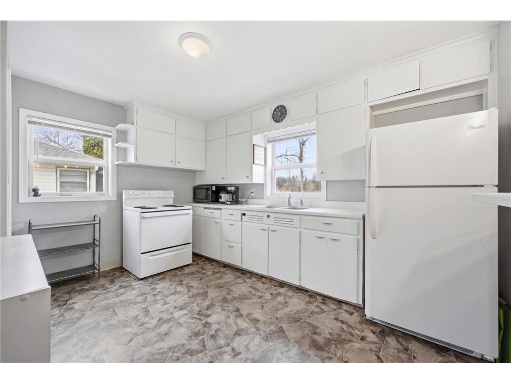 1321 9th Avenue S Moorhead MN 56560 7054757 image10