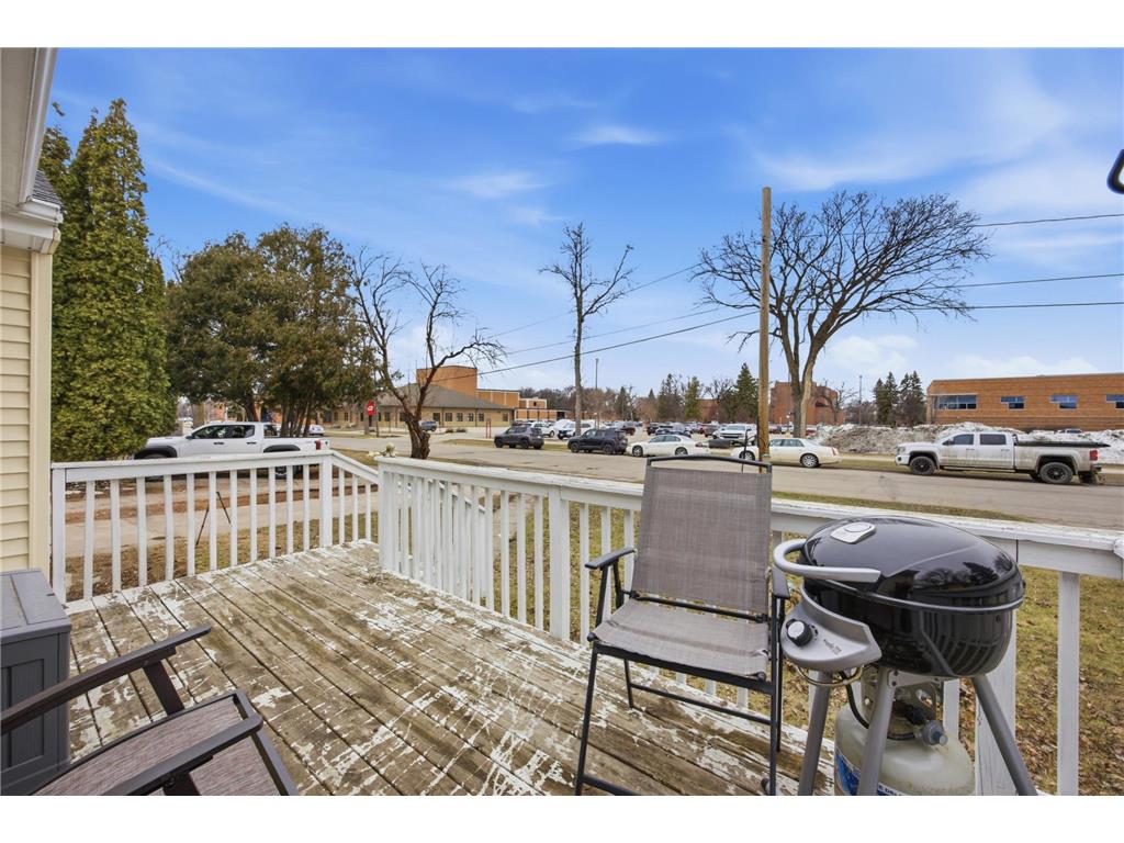 1321 9th Avenue S Moorhead MN 56560 7054757 image4