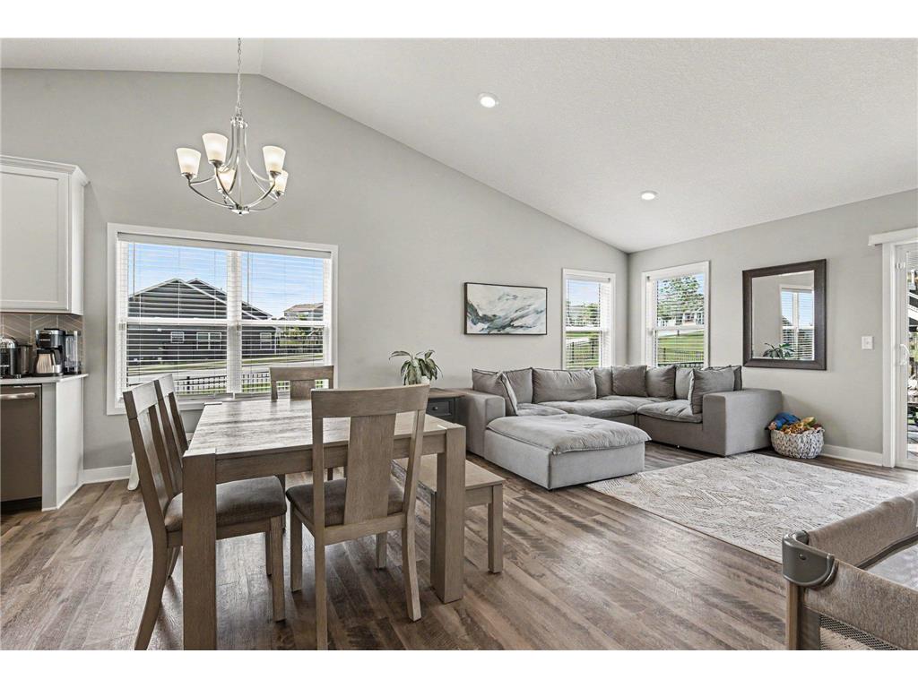 1321 Chestnut Circle Carver MN 55315 7091059 image7