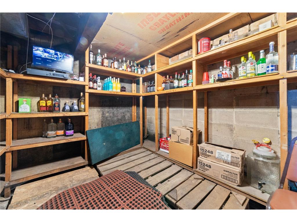 1321 Commonwealth Avenue Duluth MN 55808 6468081 image28