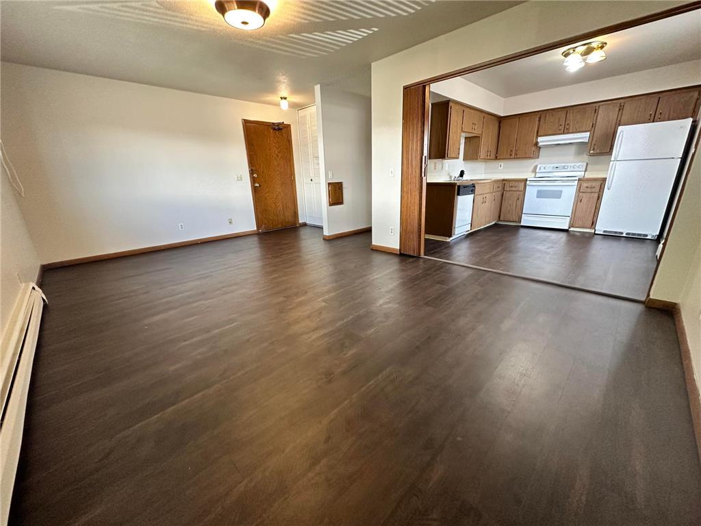 1321 Division Street #104 Hopkins MN 55343 6410660 image1