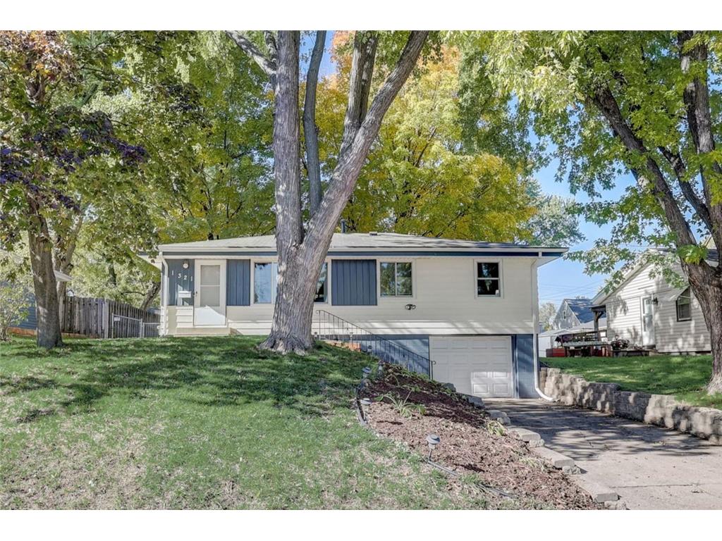 1321 Hillsboro Avenue N Golden Valley MN 55427 6449667 image1