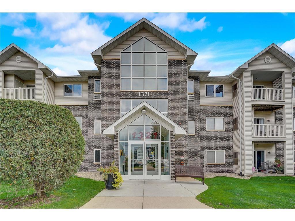 1321 Lake Drive W #106 Chanhassen MN 55317 6706273 image1