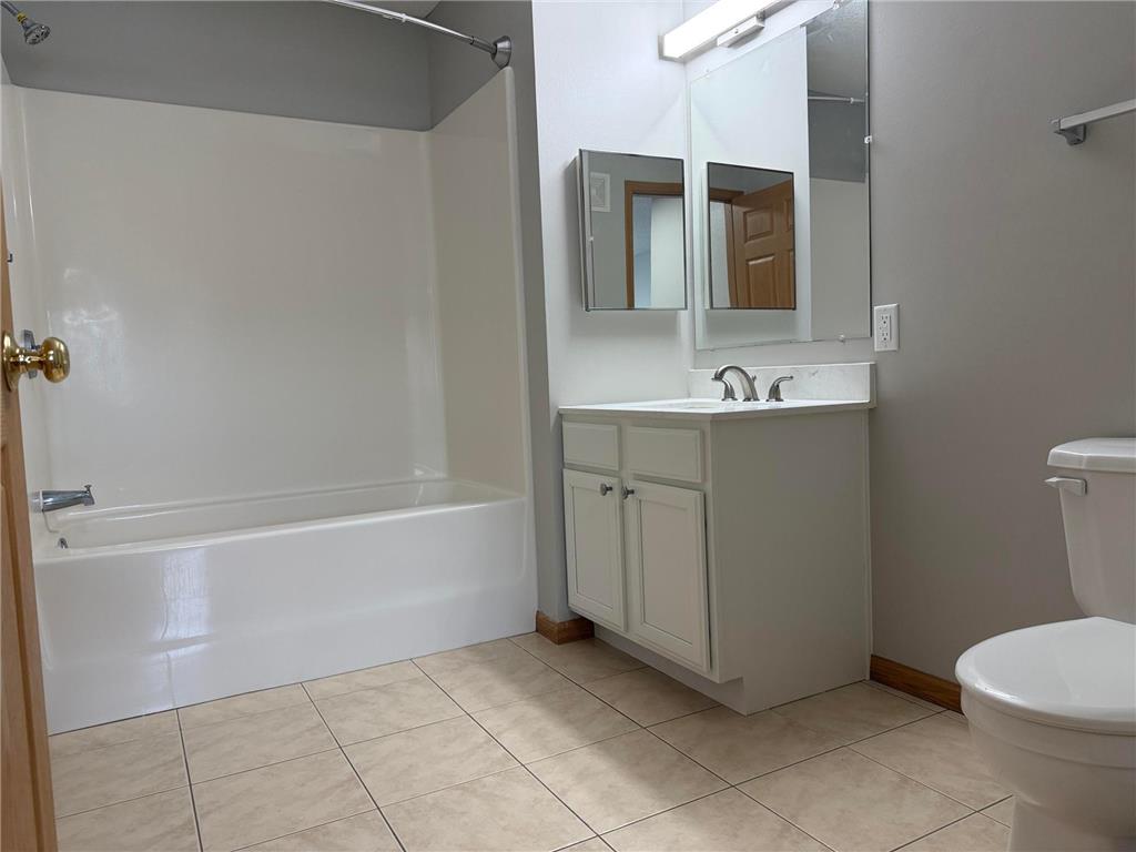 1321 Lake Drive W #111 Chanhassen MN 55317 7066005 image14