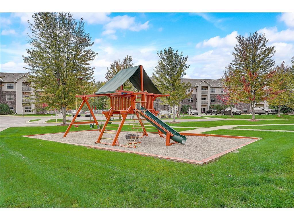 1321 Lake Drive W #111 Chanhassen MN 55317 7066005 image38