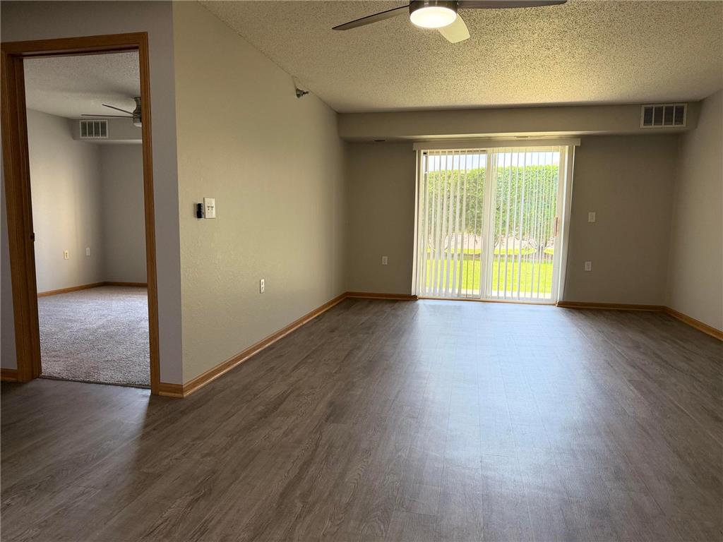 1321 Lake Drive W #111 Chanhassen MN 55317 7066005 image8