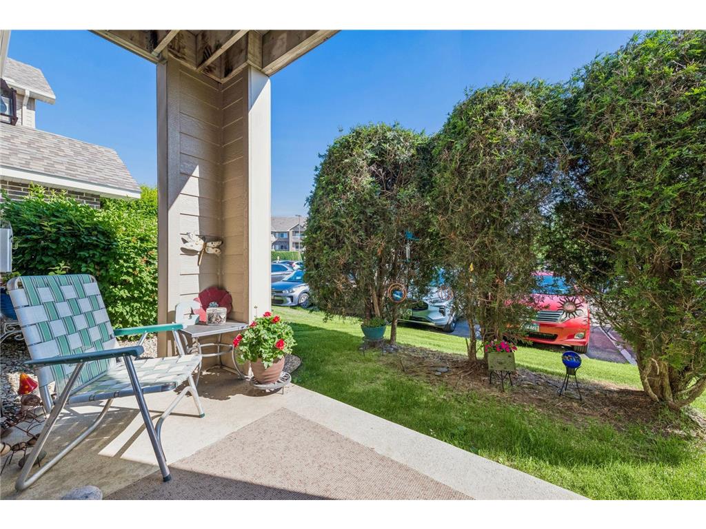 1321 Lake Drive W #123 Chanhassen MN 55317 7086500 image13
