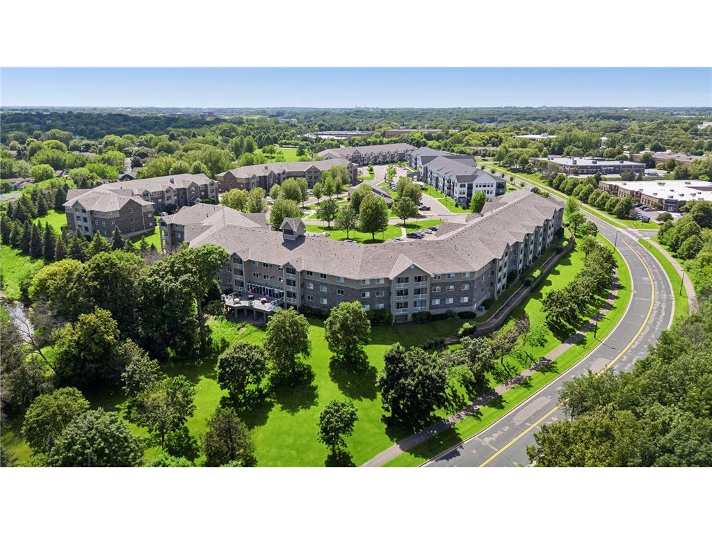 1321 Lake Drive W #123 Chanhassen MN 55317 7086500 image32