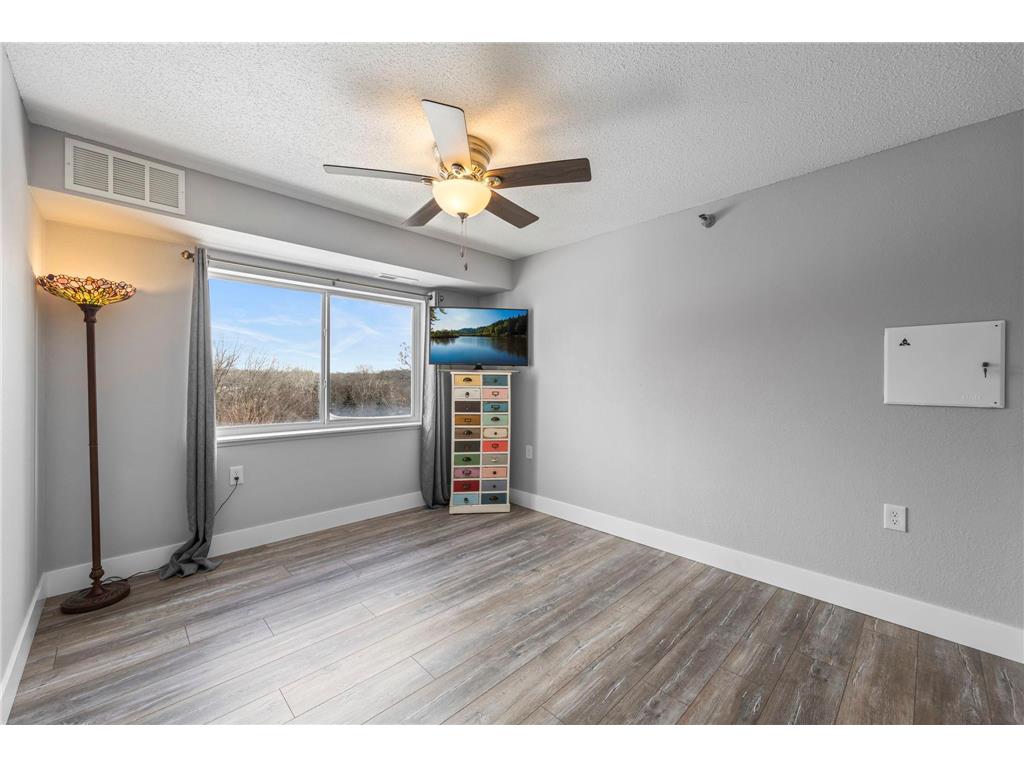 1321 Lake Drive W #216 Chanhassen MN 55317 7011240 image22