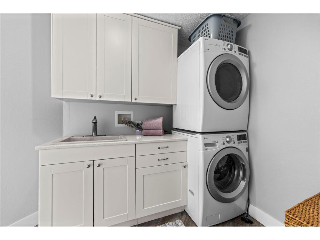 1321 Lake Drive W #216 Chanhassen MN 55317 7011240 image26