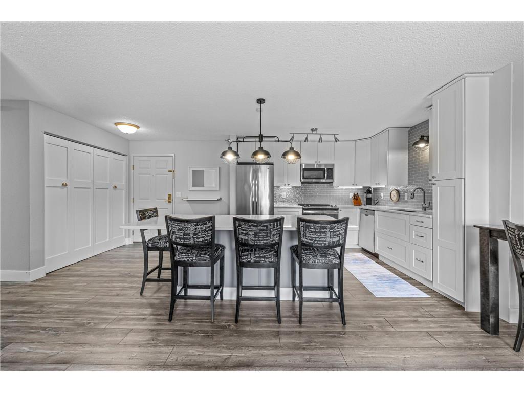 1321 Lake Drive W #216 Chanhassen MN 55317 7011240 image3