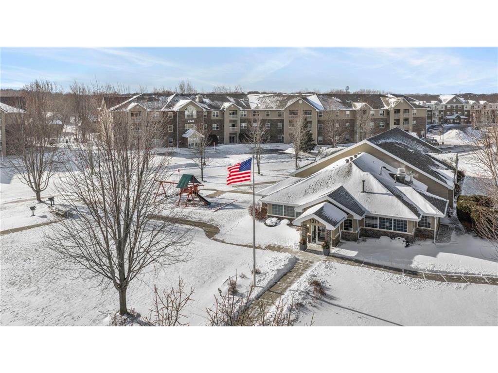 1321 Lake Drive W #216 Chanhassen MN 55317 7011240 image49