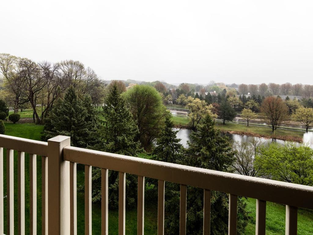 1321 Lake Drive W #302 Chanhassen MN 55317 7062783 image11