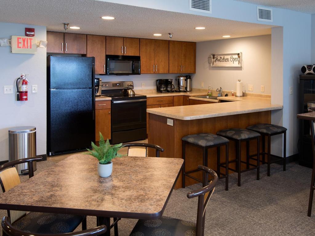 1321 Lake Drive W #302 Chanhassen MN 55317 7062783 image19