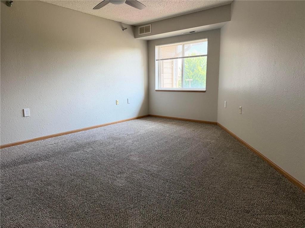 1321 Lake Drive W #329 Chanhassen MN 55317 7088171 image21