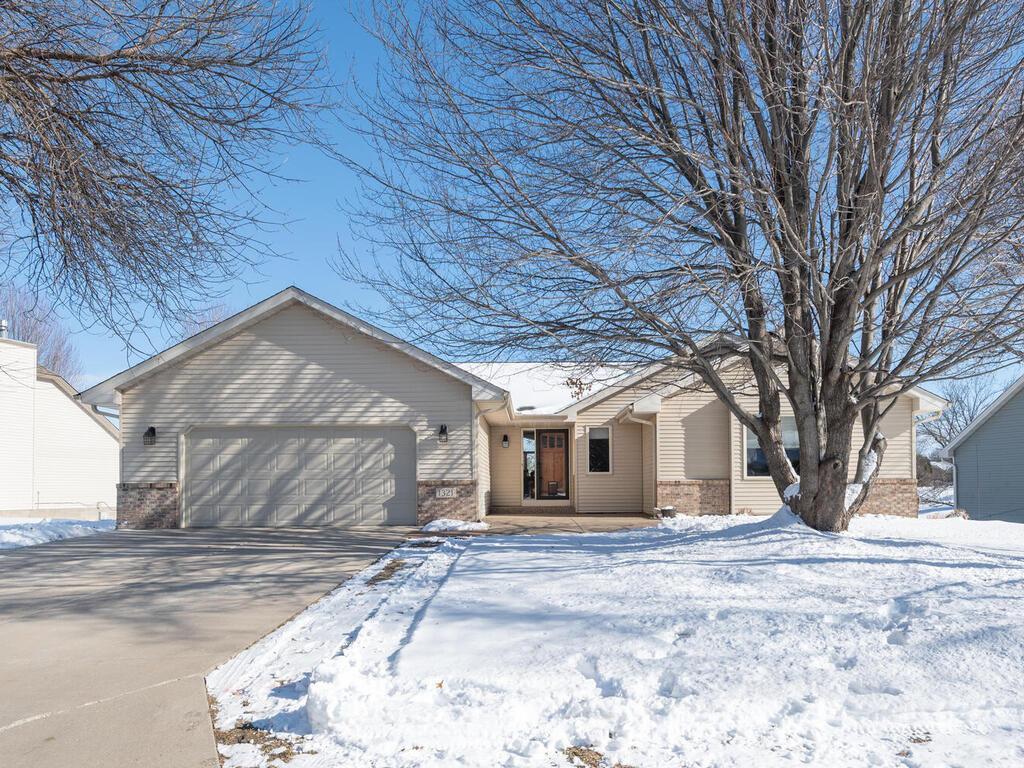 1321 Lake Susan Hills Drive Chanhassen MN 55317 7014706 image1