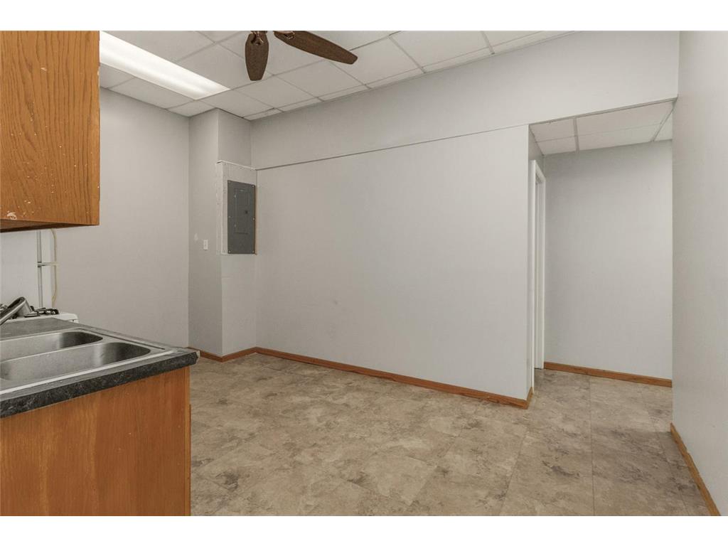 1321 Payne Avenue E Saint Paul MN 55130 7085772 image16