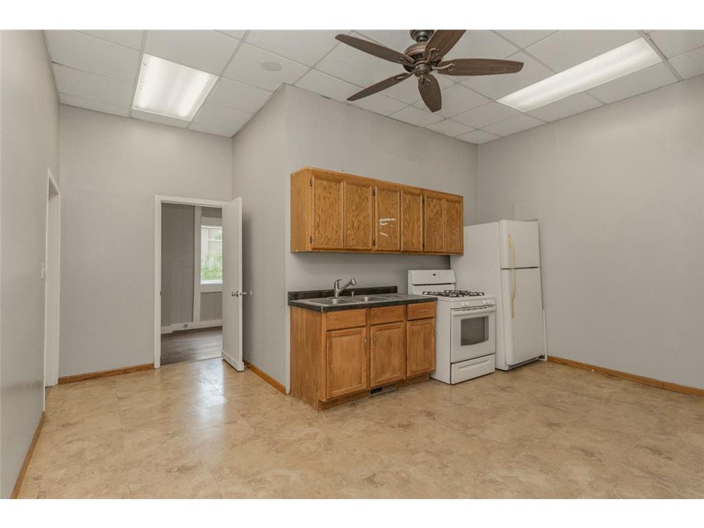 1321 Payne Avenue E Saint Paul MN 55130 7085772 image23