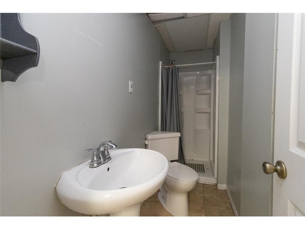 1321 Payne Avenue E Saint Paul MN 55130 7085772 image24