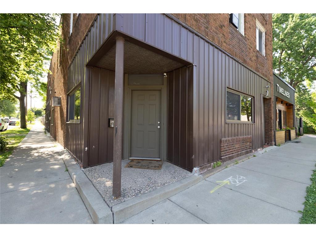 1321 Payne Avenue E Saint Paul MN 55130 7085772 image3