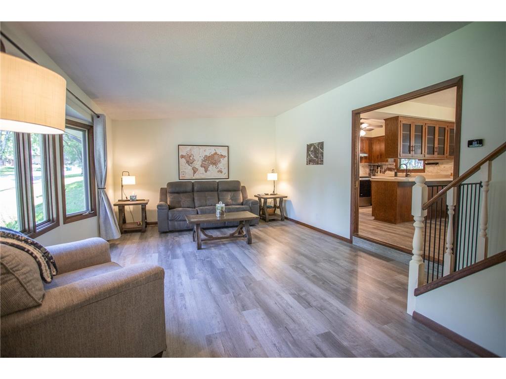 13212 Fremont Avenue S Burnsville MN 55337 6779514 image1