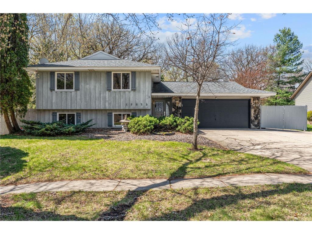 13213 Ferris Avenue Apple Valley MN 55124 7057734 image1