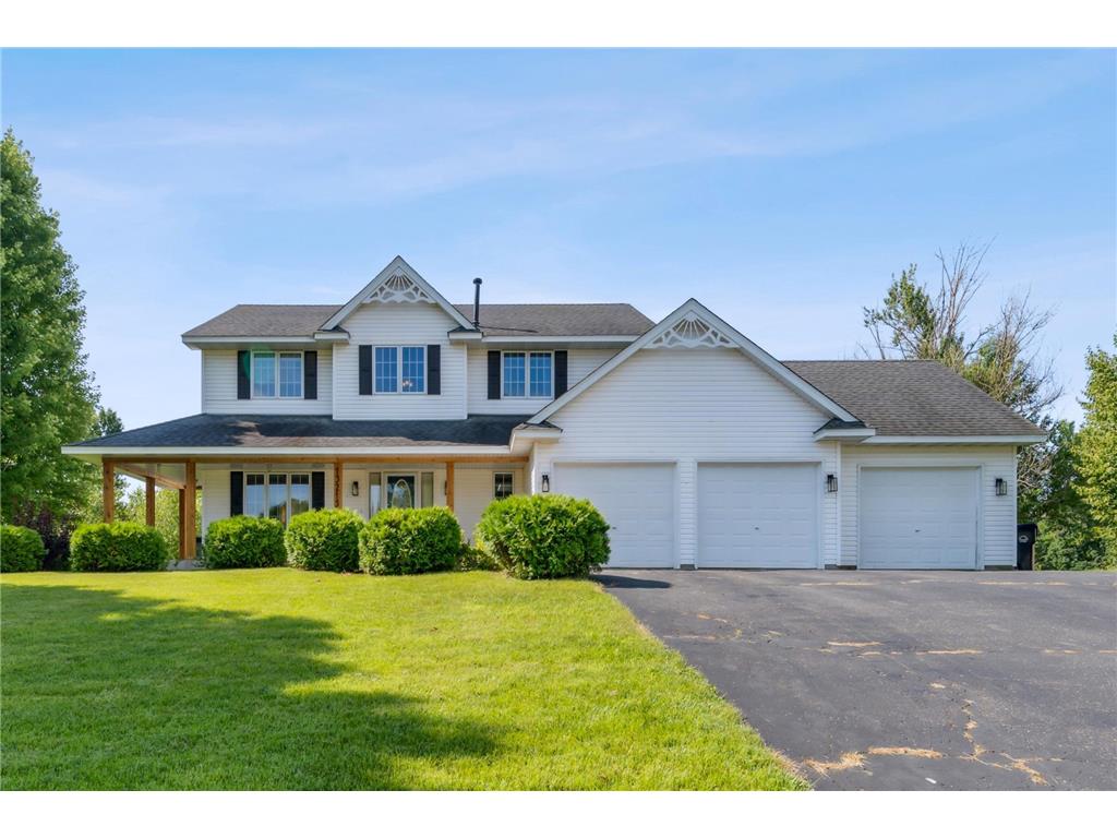 13215 Cedar Ridge Lane Lindstrom MN 55045 - North Center Lake 6571562 image1