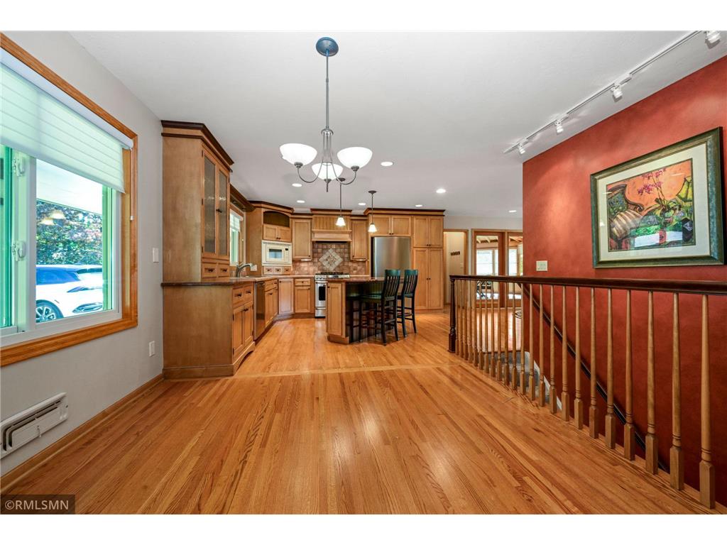 13216 Oakland Drive Burnsville MN 55337 7068742 image14