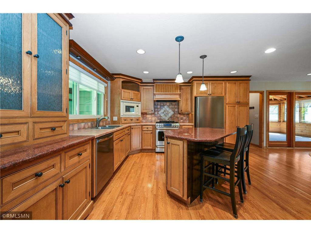 13216 Oakland Drive Burnsville MN 55337 7068742 image16