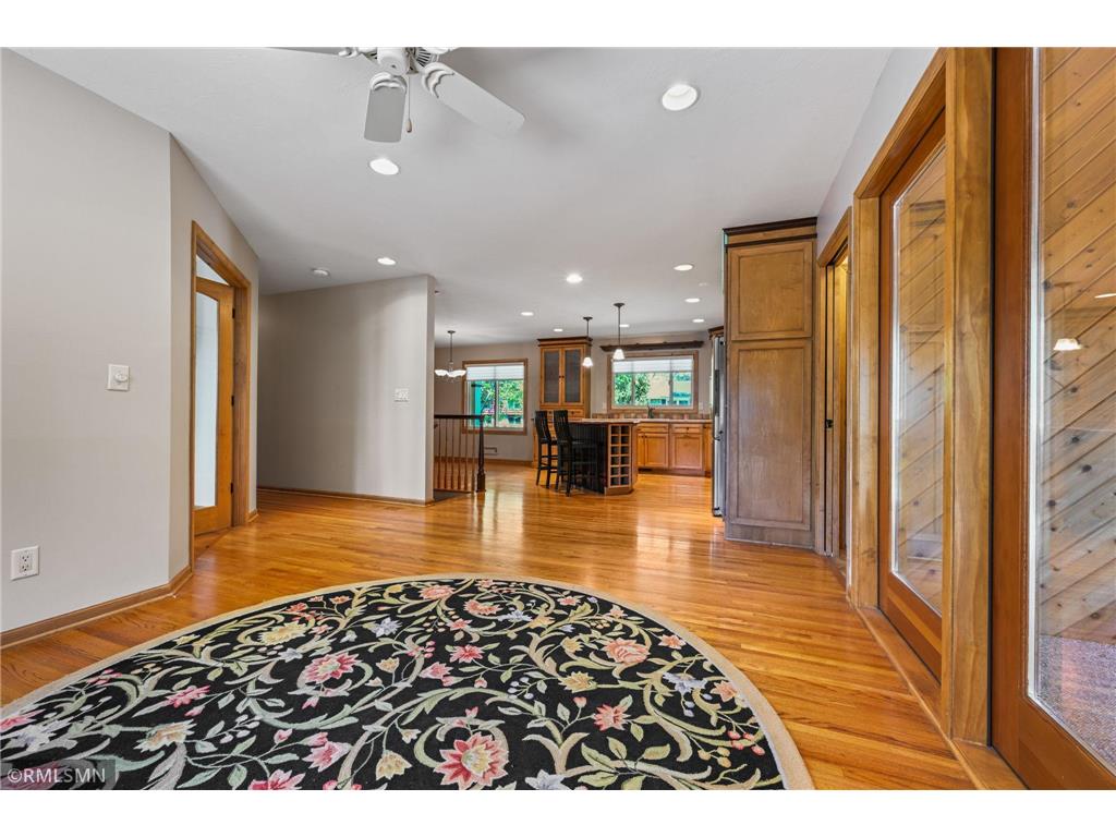 13216 Oakland Drive Burnsville MN 55337 7068742 image19