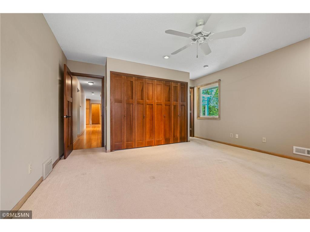 13216 Oakland Drive Burnsville MN 55337 7068742 image26