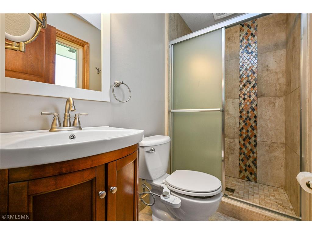 13216 Oakland Drive Burnsville MN 55337 7068742 image27