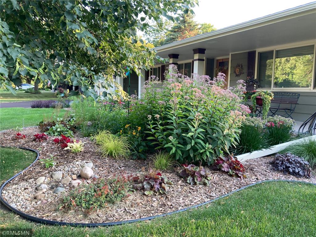 13216 Oakland Drive Burnsville MN 55337 7068742 image3
