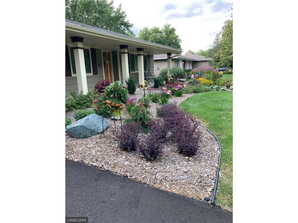 13216 Oakland Drive Burnsville MN 55337 7068742 image7