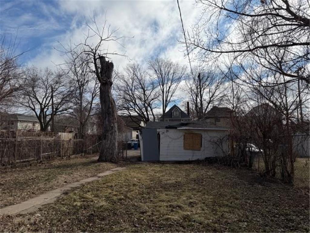 1322 Fremont Avenue N Minneapolis MN 55411 7048873 image16